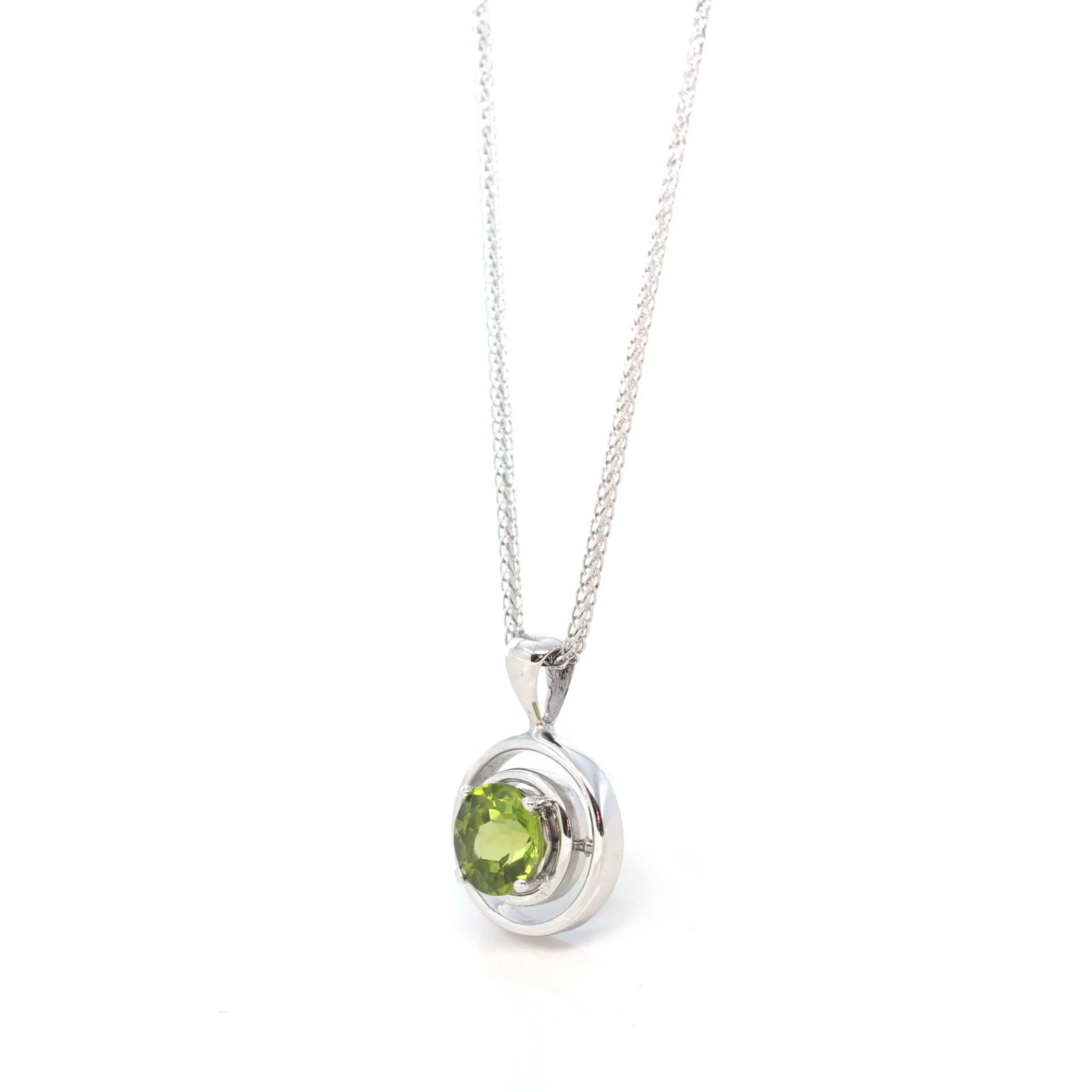 14k White Gold Genuine AAA Royal Garnet Pendant Necklace