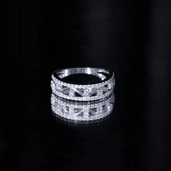 3/4 CT Moissanite Wavy Wedding Ring