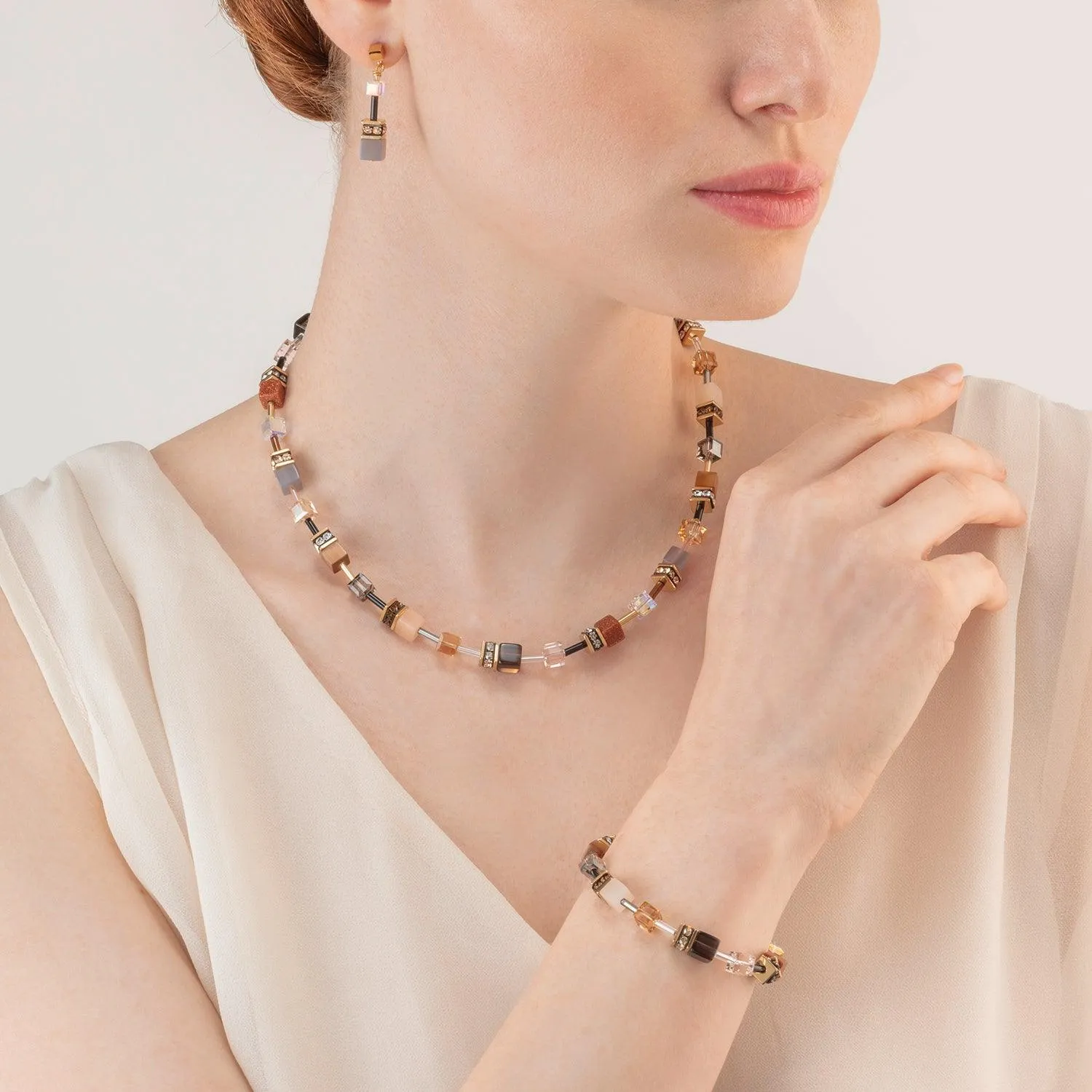 Coeur De Lion GeoCUBE® Iconic Precious Brown Earrings
