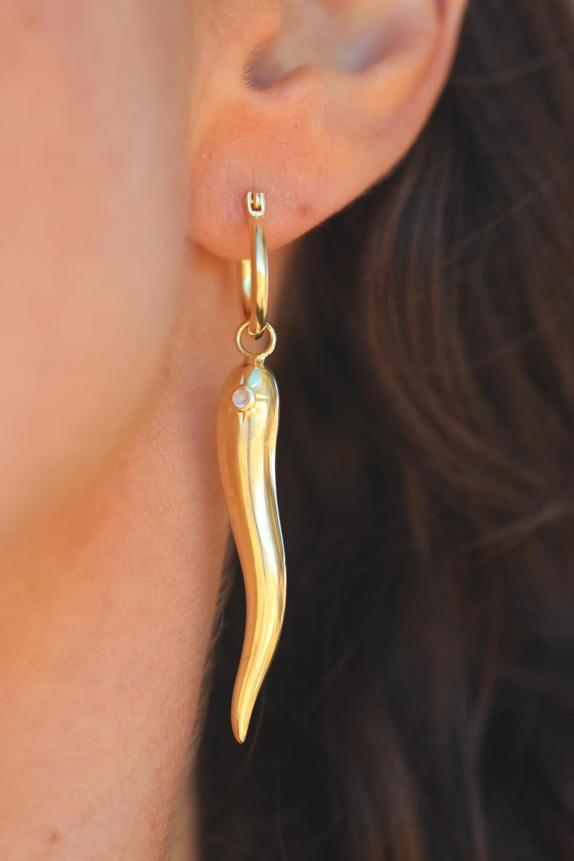 Corno Chilli Hoops 14K Gold Vermeil Rainbow Moonstone