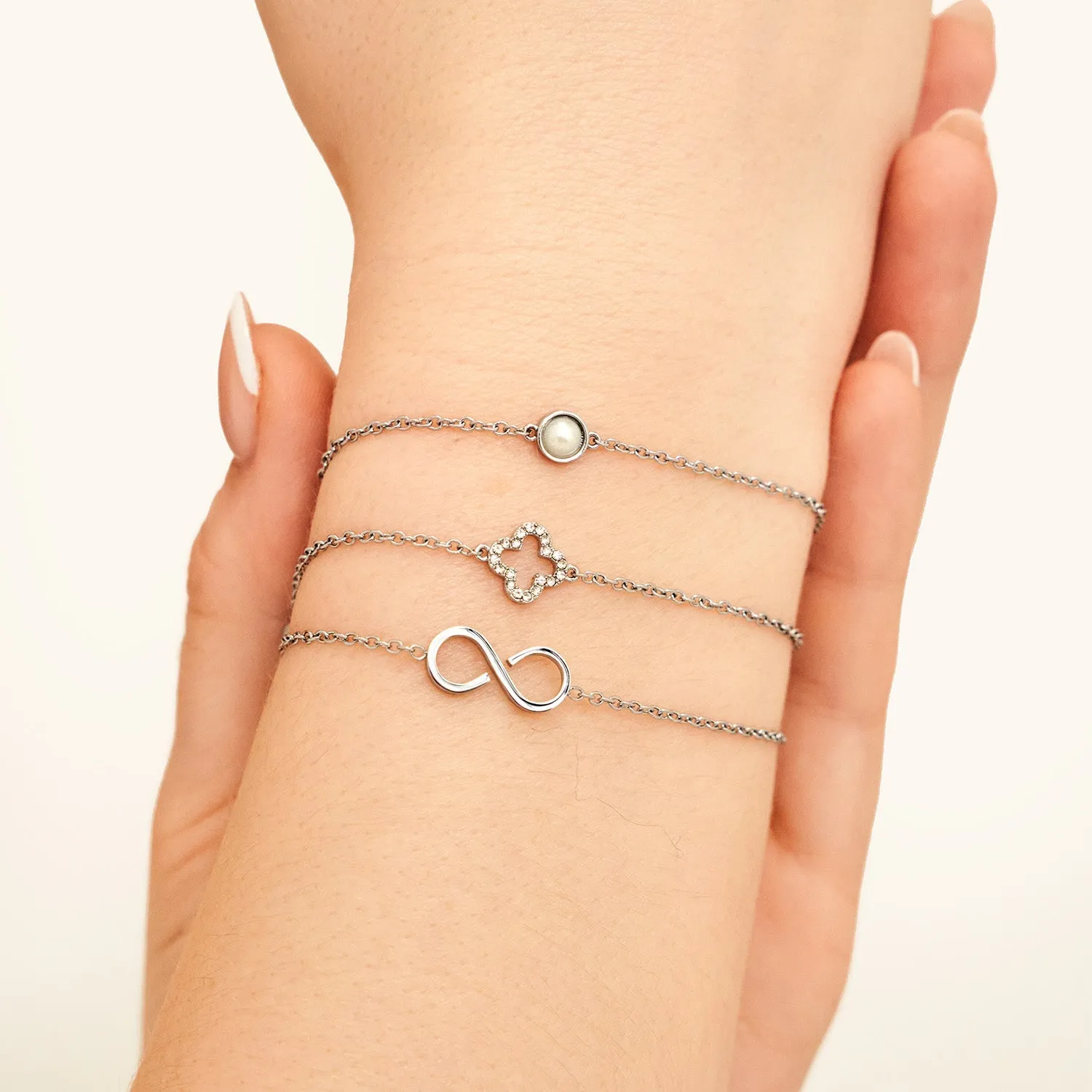 Crystal Clover Bracelet (Silver)
