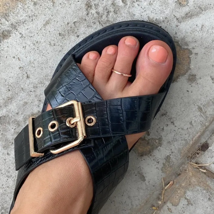 Fine Band Silver Toe Ring