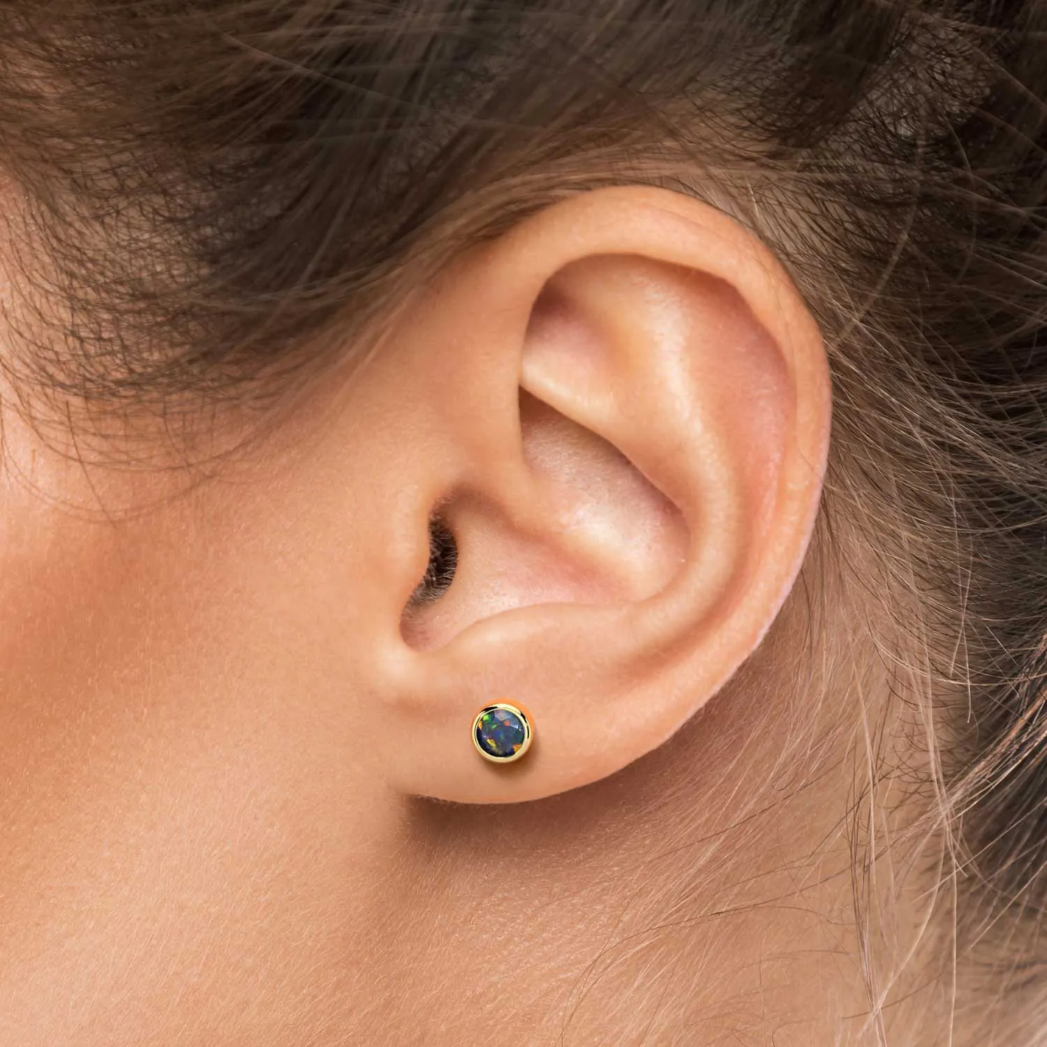 Gold Earrings Opal -Round Black - Studs in Silver