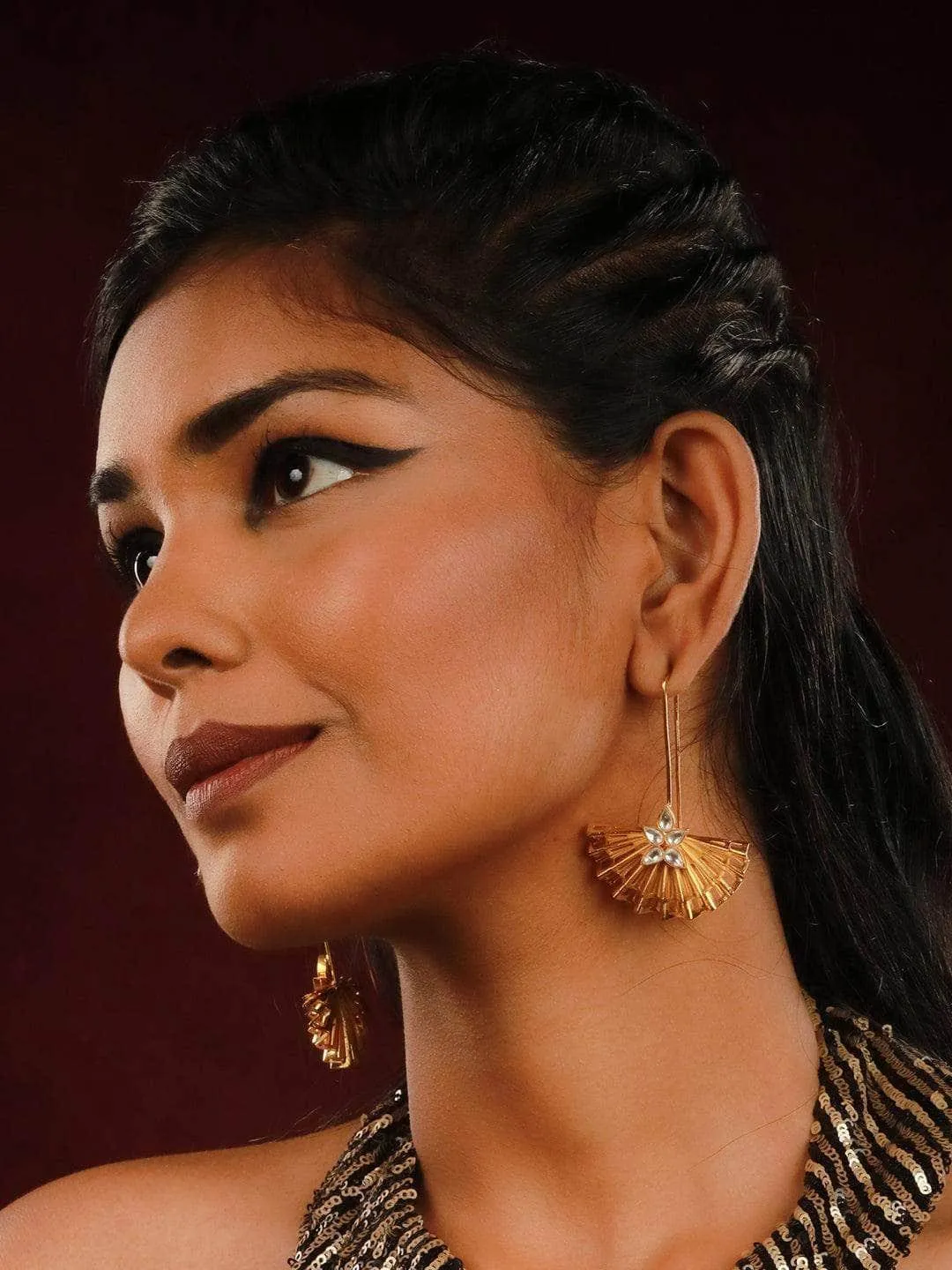 Golden Fan Stripped Hook Earring