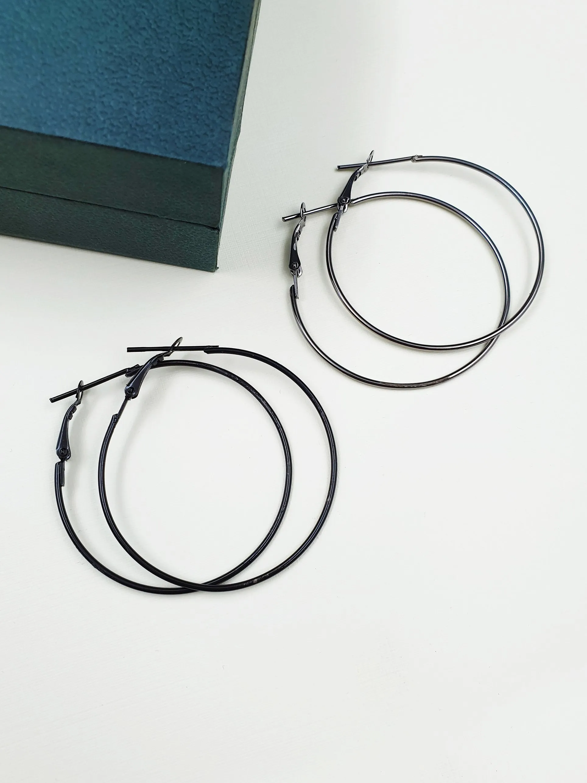 Hoop Earrings set of 2  - Fresh Purple