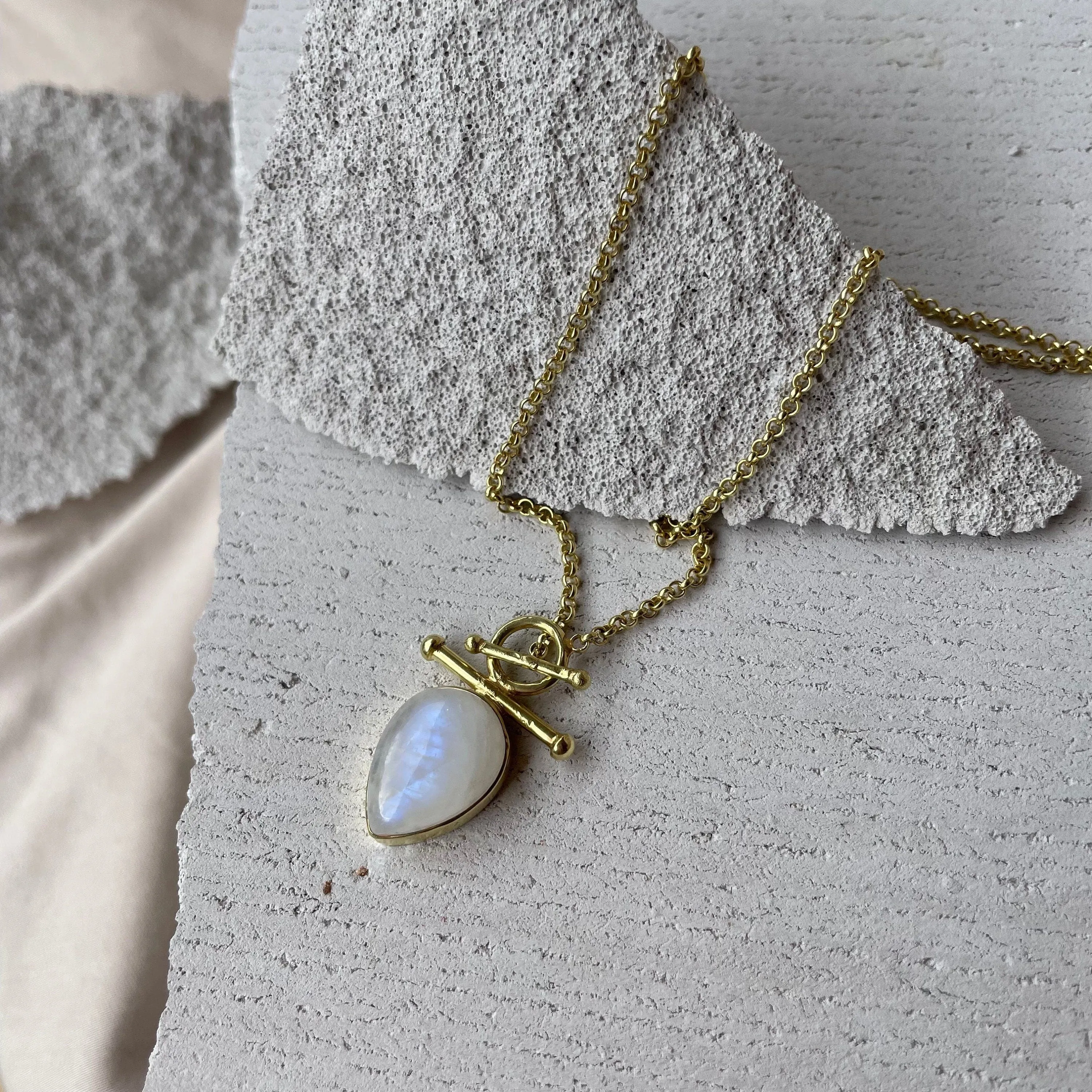 Indra 14K Gold Rainbow Moonstone Necklace