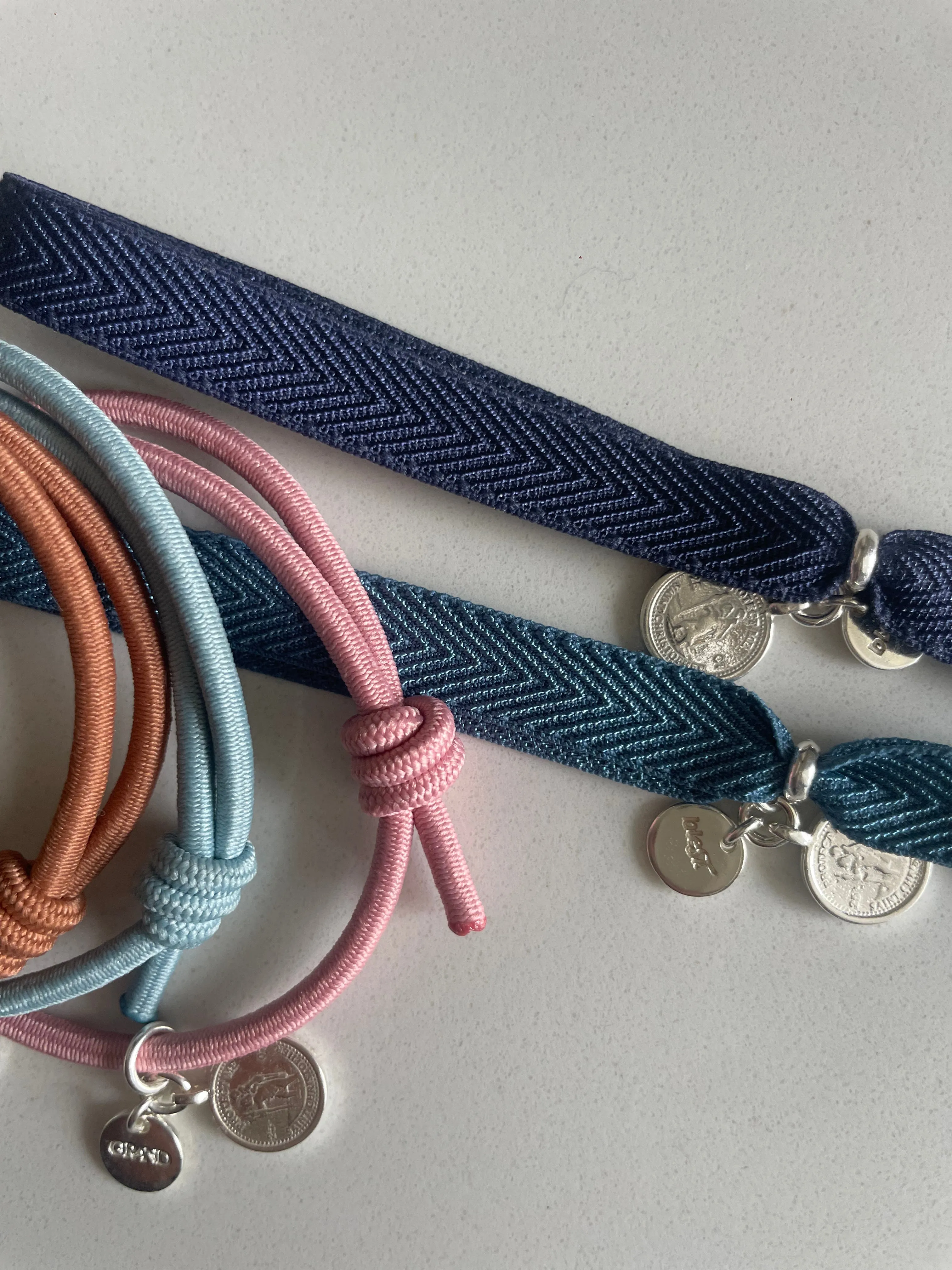 KNOT BRACELET LIGHT POWDER BLUE