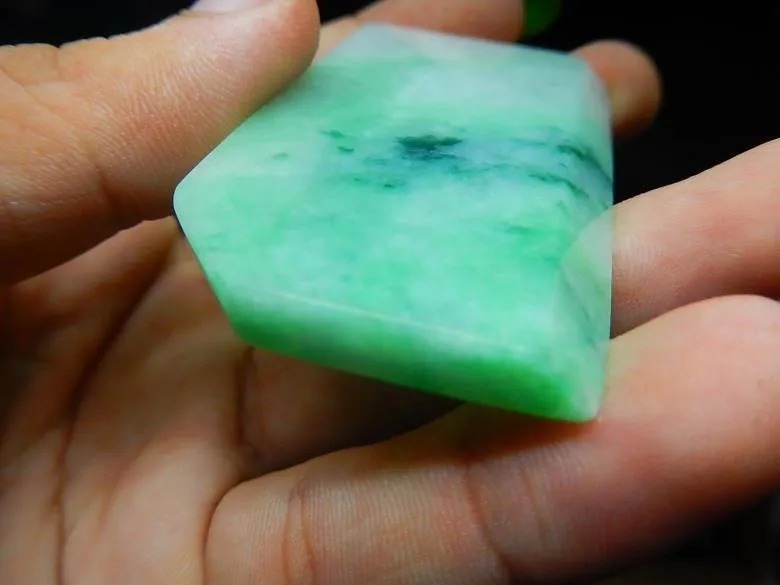 Natural Jade Jadeite Raw (33g, 61X31X5.6mm)