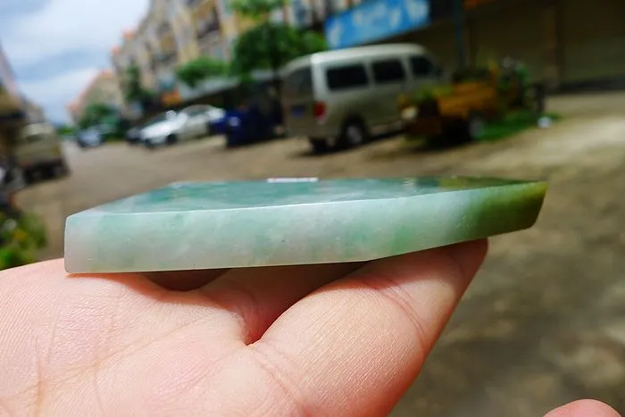 Natural Jade Rough Jadeite Raw (100g,8.2X5.2X0.8cm)