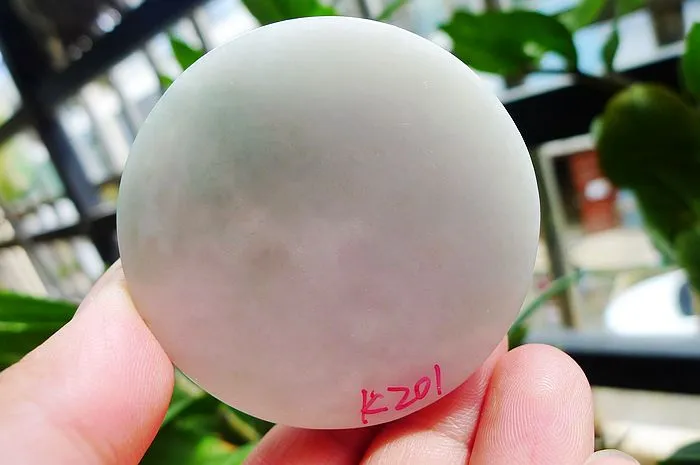 Natural Jade Rough Jadeite Raw (113g,5.3x1.56cm)