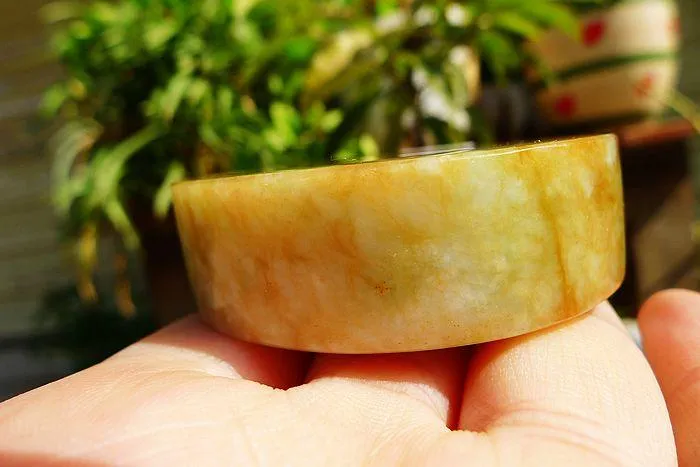 Natural Jade Rough Jadeite Raw (130g,5.5X1.6cm)