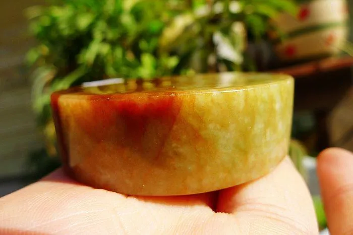 Natural Jade Rough Jadeite Raw (130g,5.5X1.6cm)