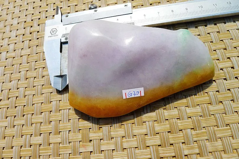 Natural Jade Rough Jadeite Raw (234g,8.9X5.3X2.9cm)