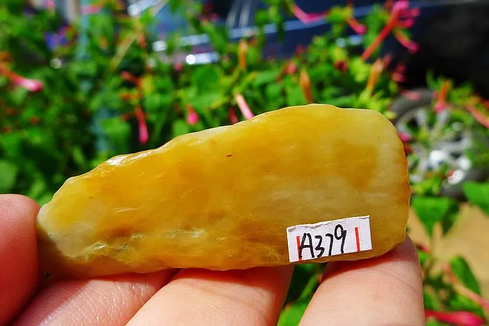 Natural Jade Rough Jadeite Raw (24g,5.7X2.2X0.9cm)