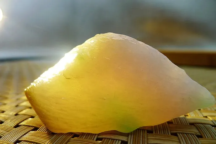 Natural Jade Rough Jadeite Raw (42g,6X2.9X1.4cm)