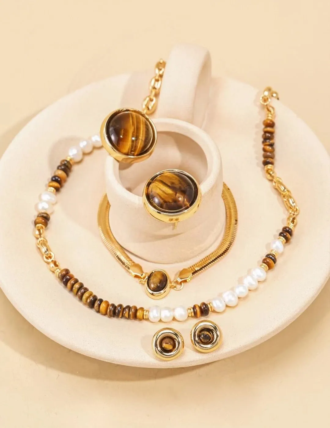 Round Tiger Eye Stone Stud Earrings