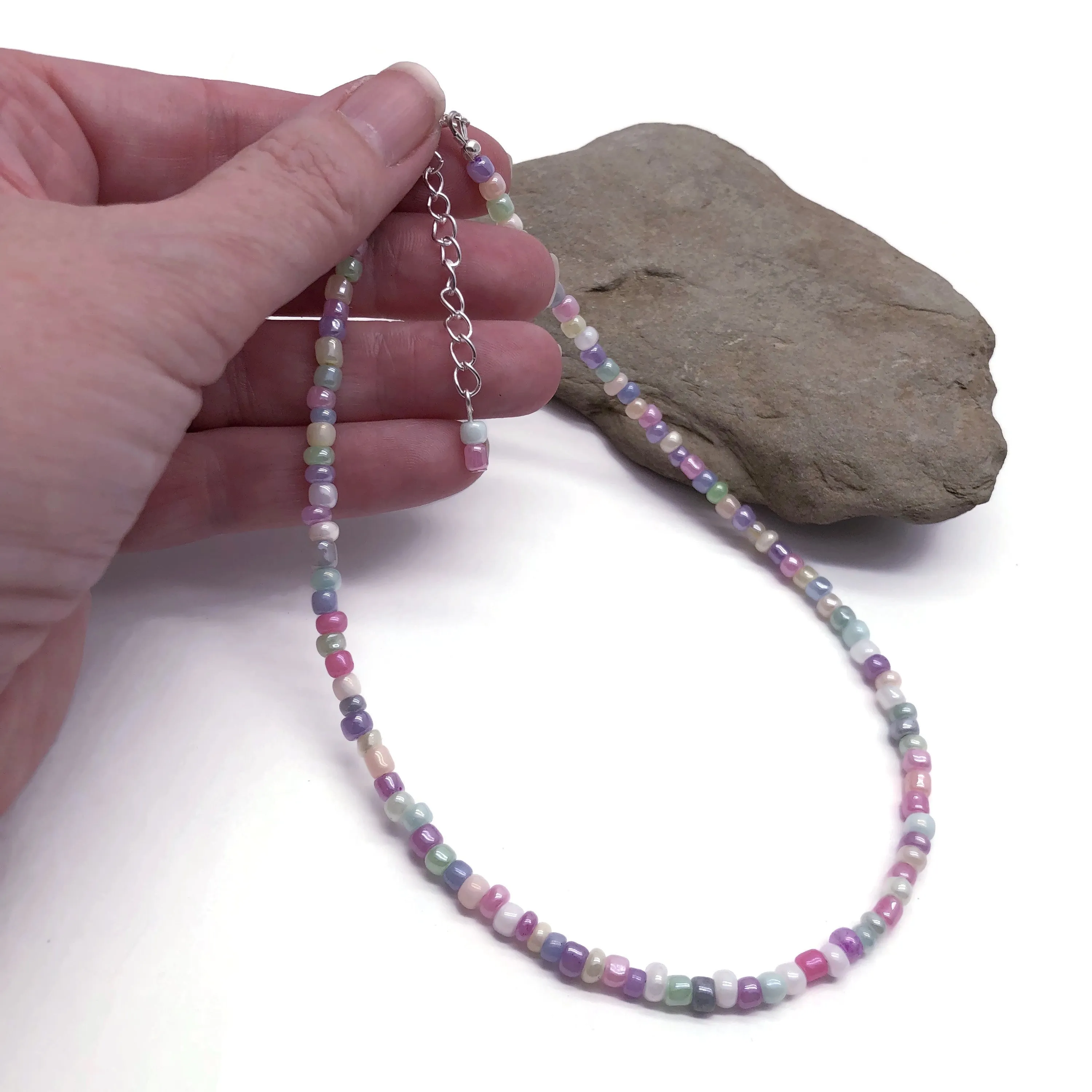 Shimmery Pastel Seed Beads Choker Necklace