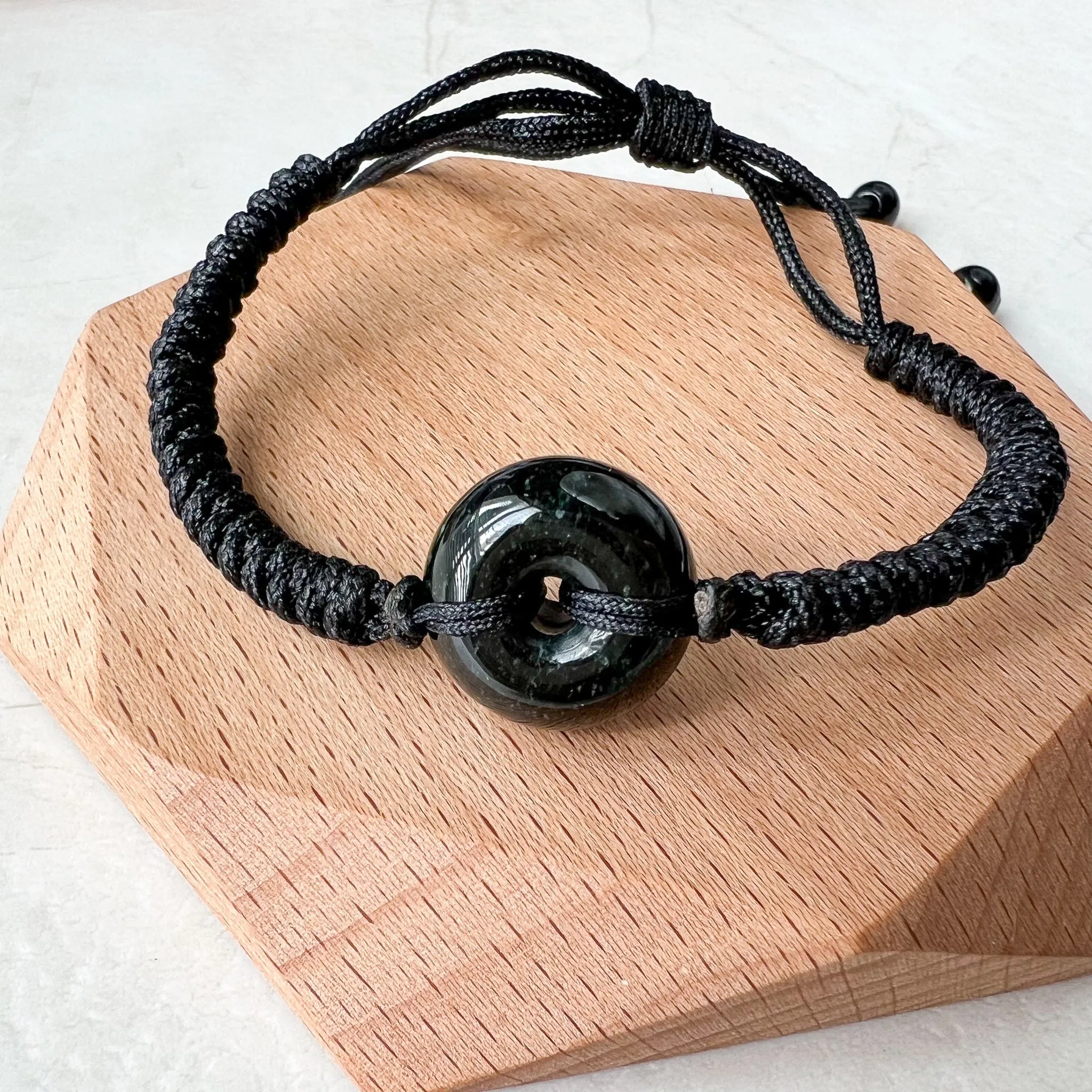 Small Black Red Jadeite Jade Circle Donut Ping An Peace Minimalist Bracelet, LGG-0422-1673245015
