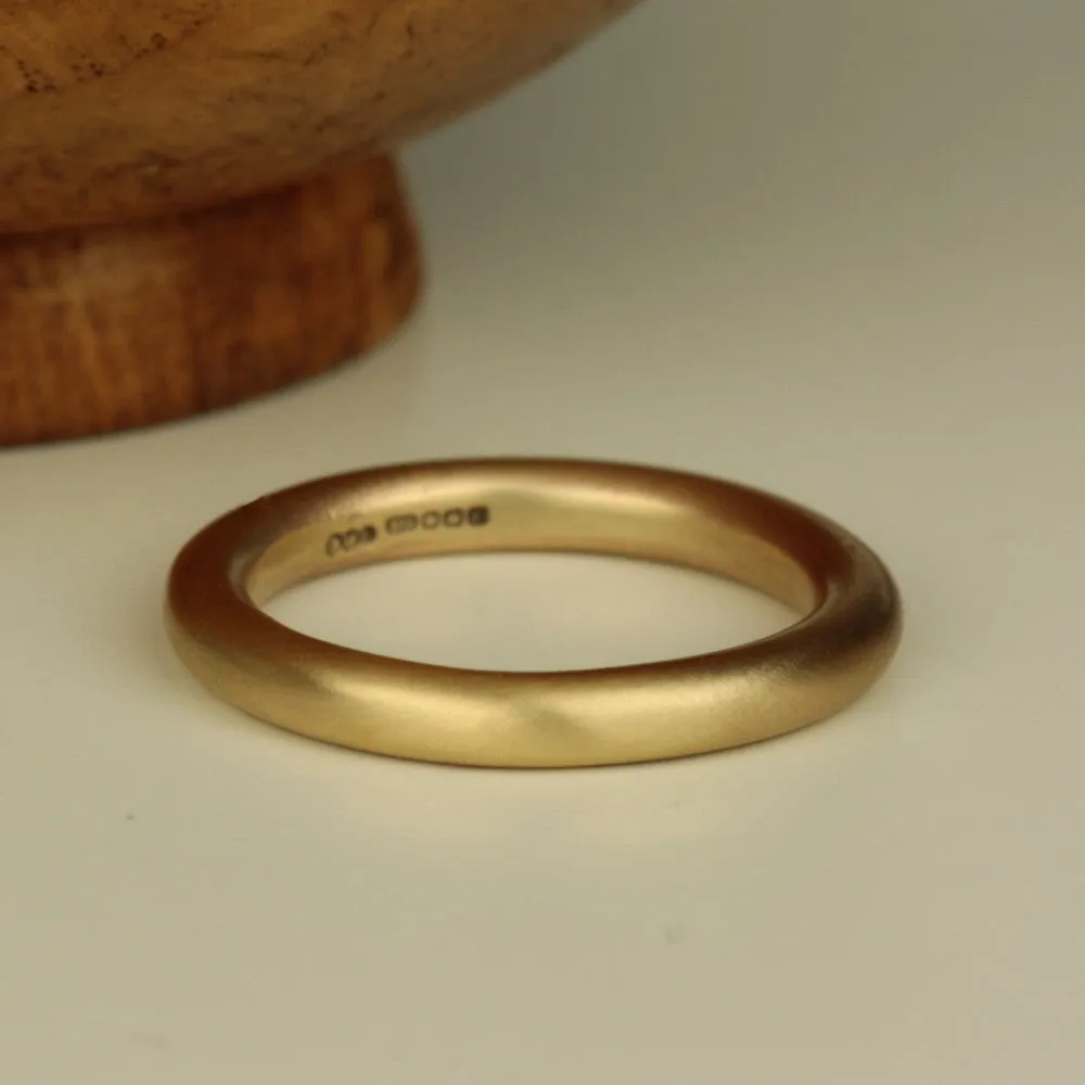 Thick Gold Round Wedding Ring - 3mm