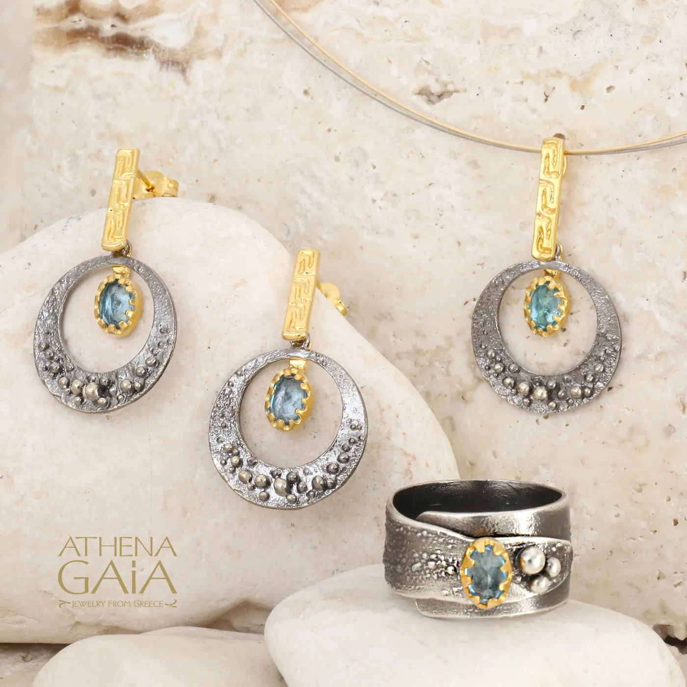 Topaz Pebble Necklace