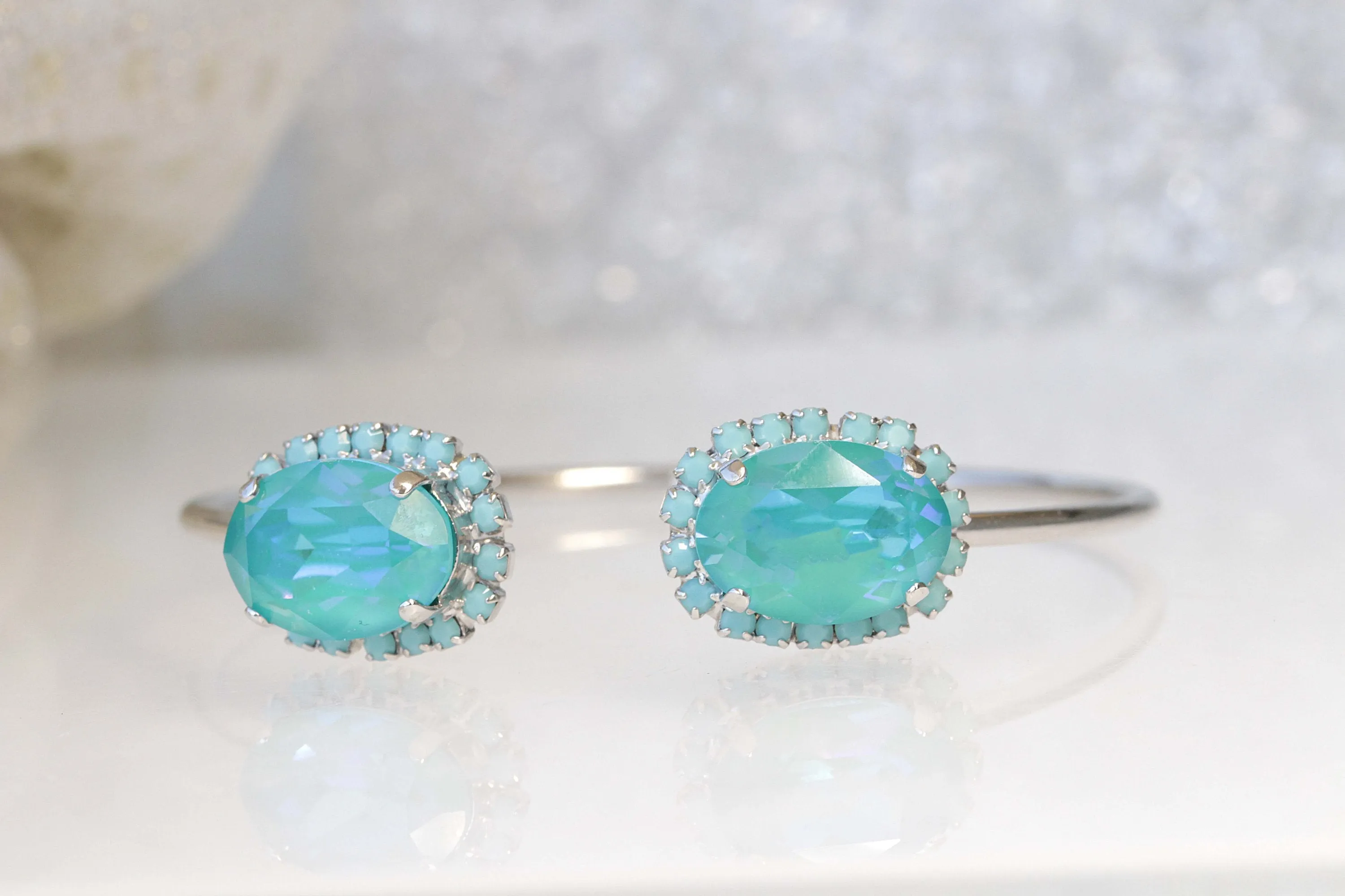 TURQUOISE BLUE BRACELET