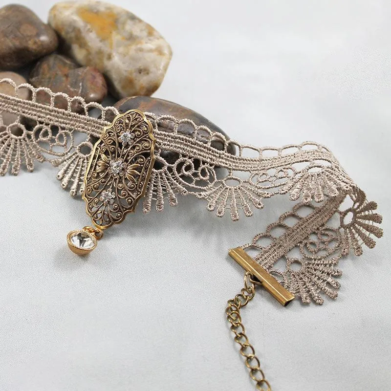Victorian Scalloped Lace Brass Pendant Choker