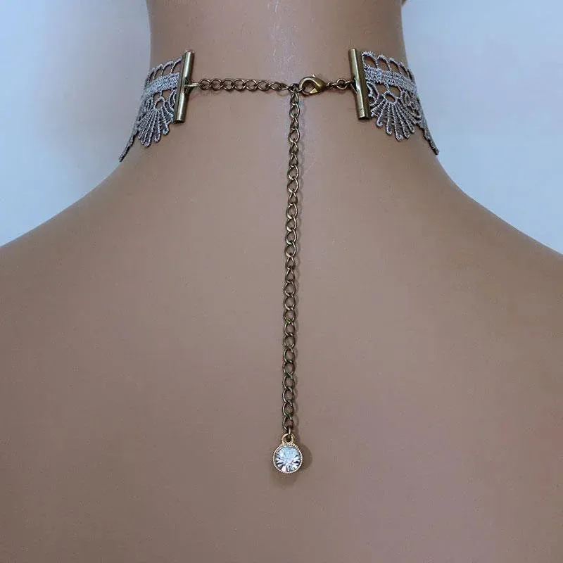 Victorian Scalloped Lace Brass Pendant Choker