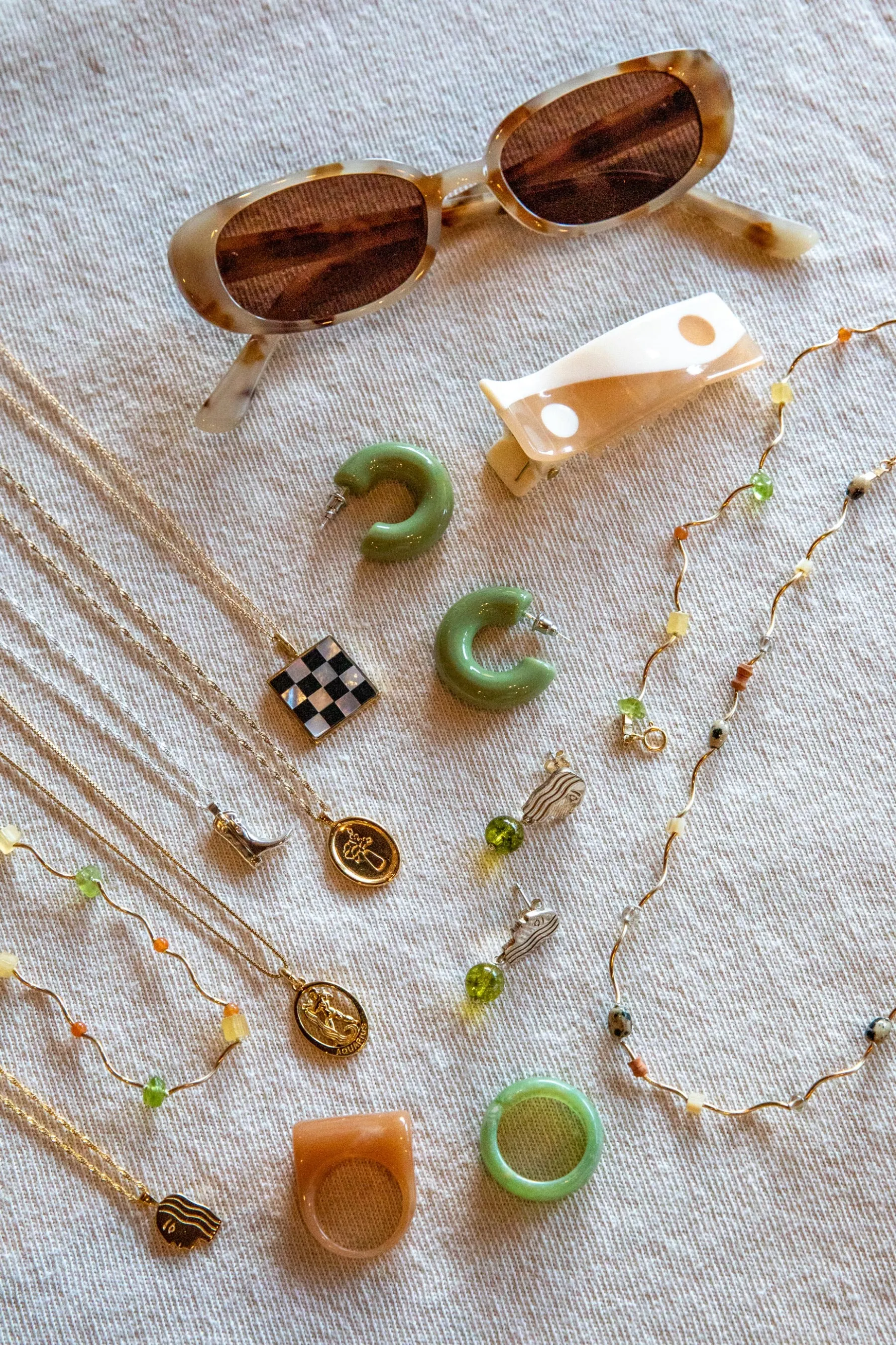 X Prism Citrus Filament Necklace